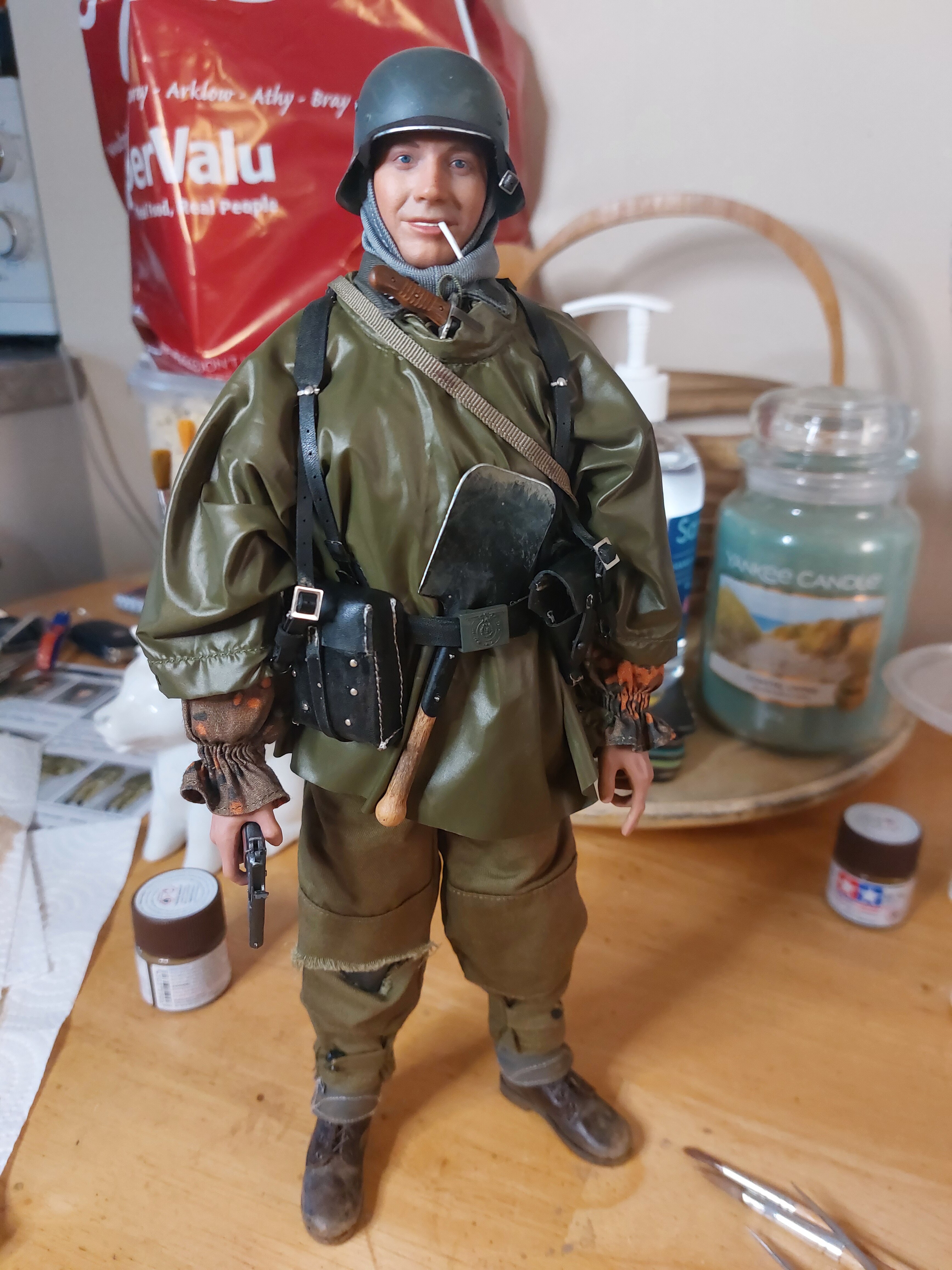 Facepool 1/6 German MG42 Machine Gunner at Ardennes (FP007) | Collector  Freaks Collectibles Forum