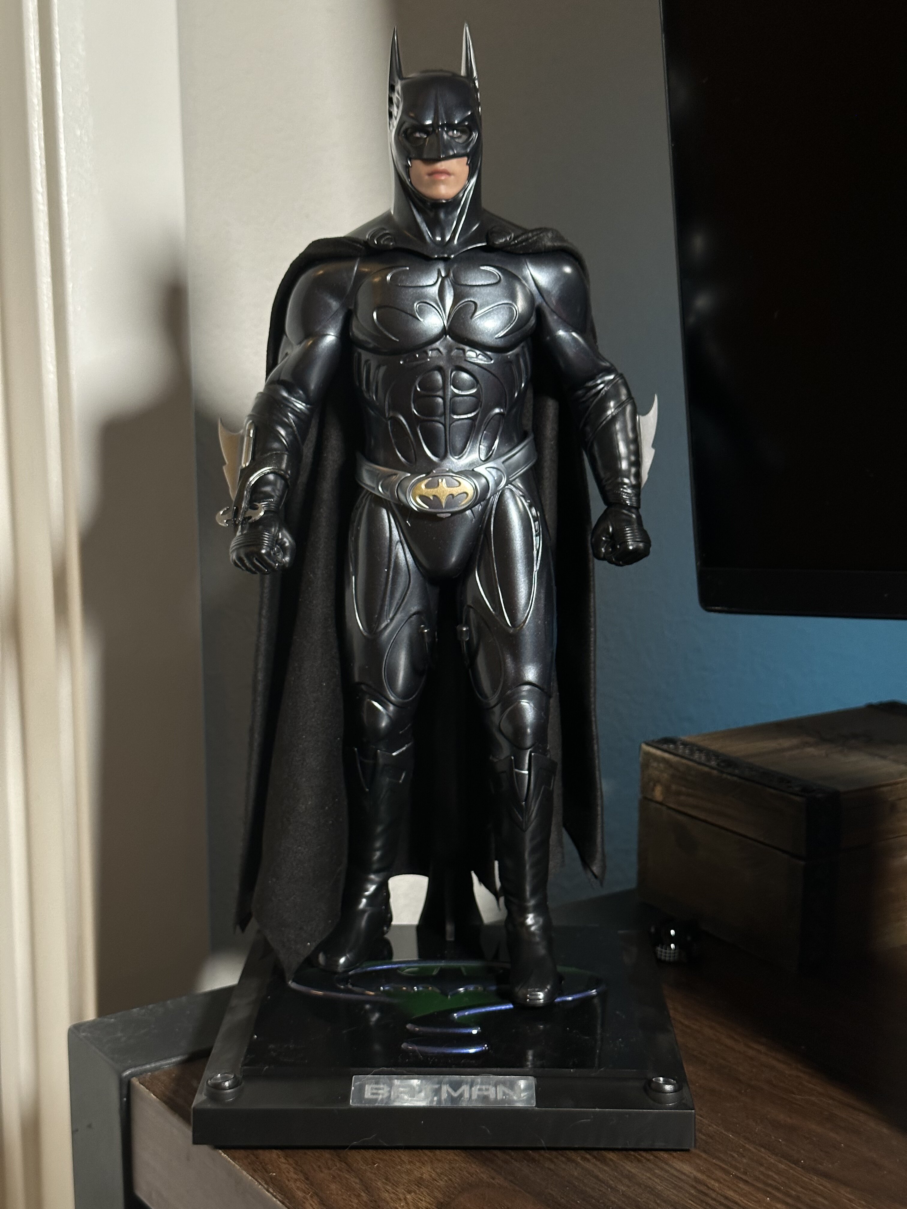 Figurine Hot Toys Batman (Sonar Suit) - Batman Forever