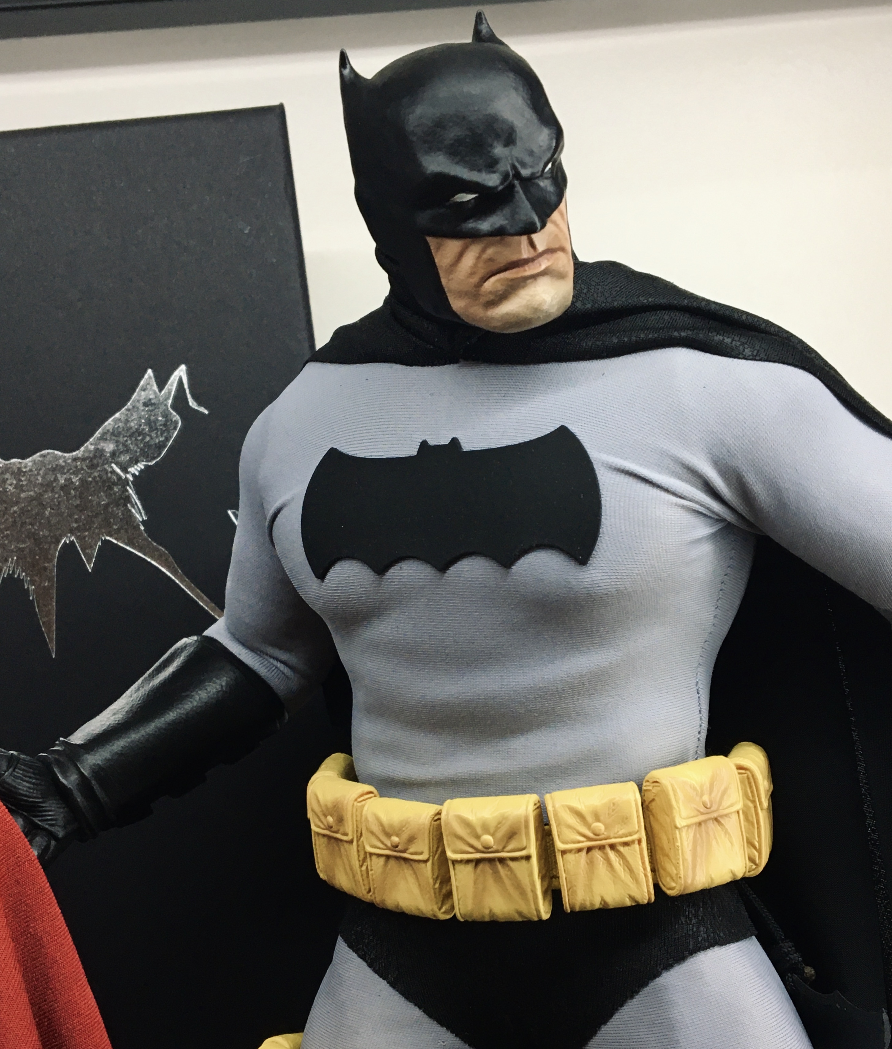 Jaxon Xu's 1/6 Scale Custom TDKR Batman figure, Page 3